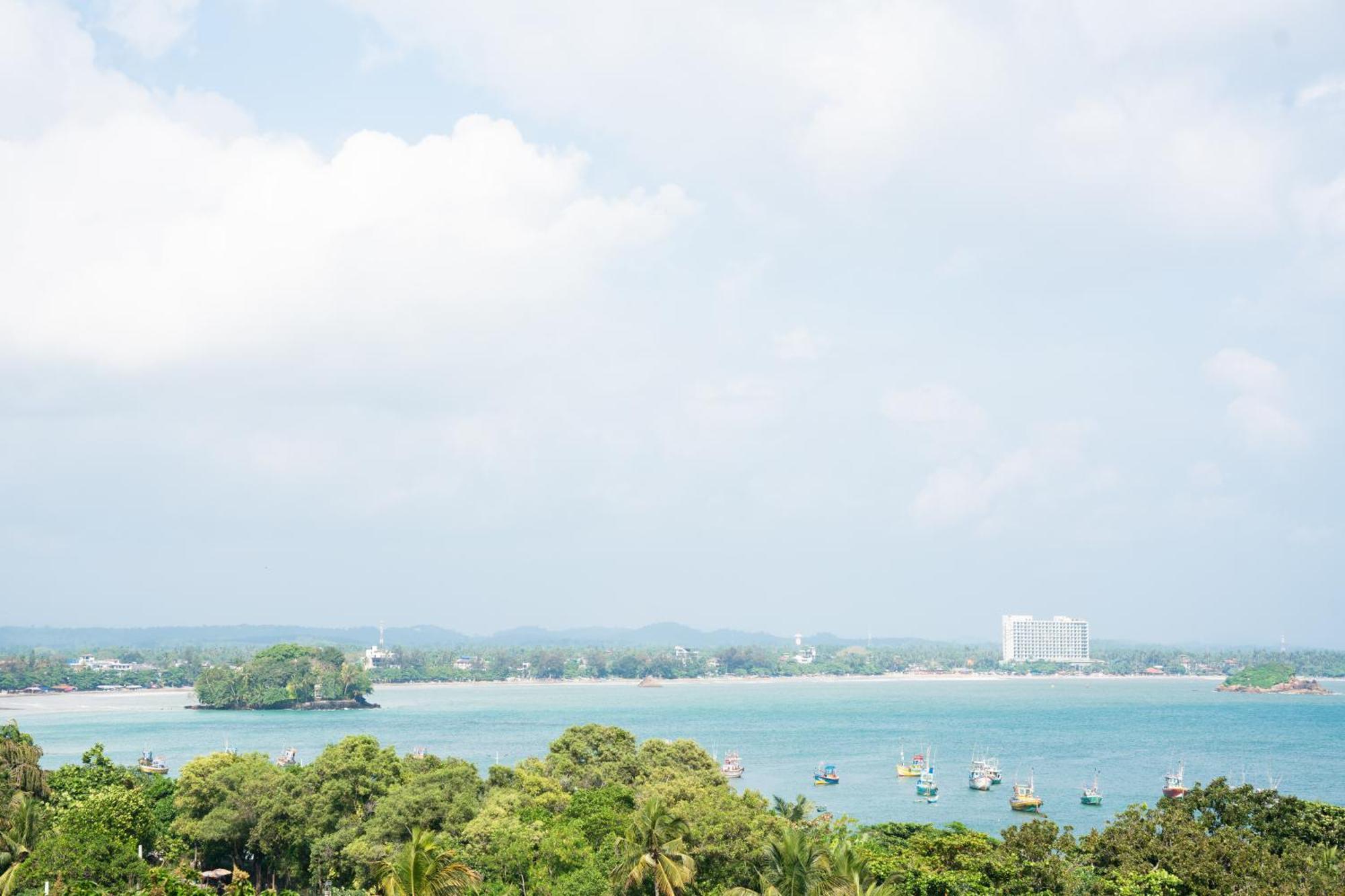 Regal Heights Hotel Weligama Eksteriør billede